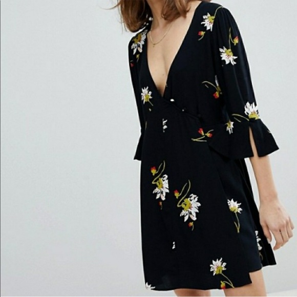 FREE PEOPLE TIME ON MY SIDE FLORAL WRAP MINI DRESS, BLACK, SIZE XS (NWT) - Picture 2 of 8